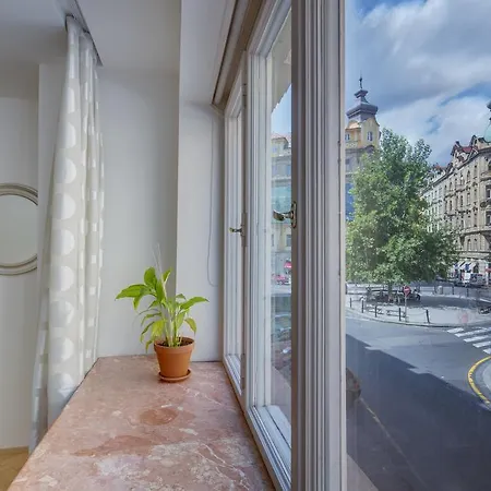 Old Town Square Apart Otel Prag