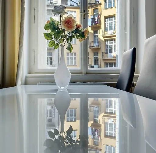 Old Town Square Aparthotel 4*