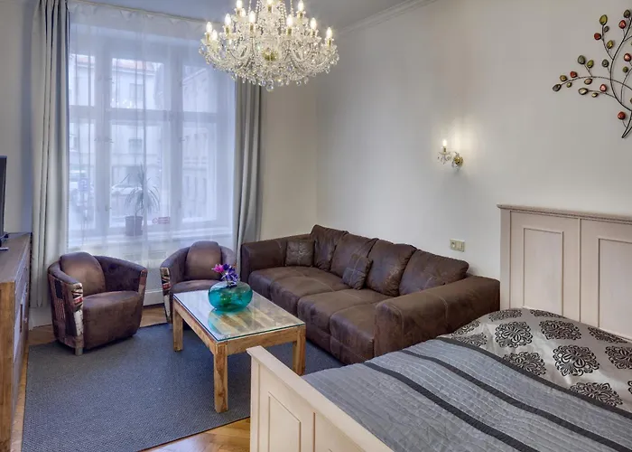Aparthotel Old Town Square 4*