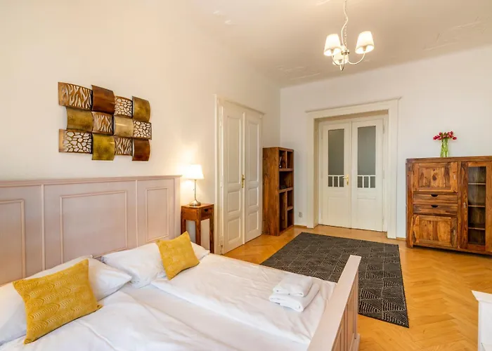 Old Town Square 4* Praga